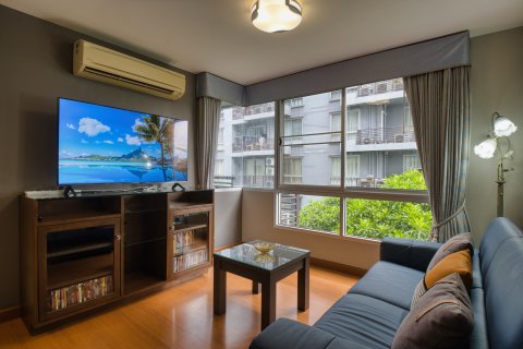 Studio in the Condo in Yan Nawa, Bangkok, Thailand  № 138670 - photo 1