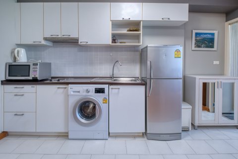 Studio in the Condo in Yan Nawa, Bangkok, Thailand  № 138670 - photo 5