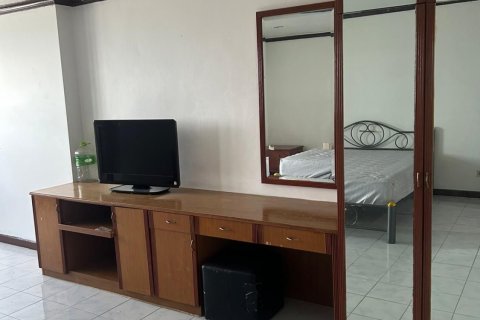 Condo à Watthana, Bangkok, Thaïlande, 2 chambres № 138669 - photo 18