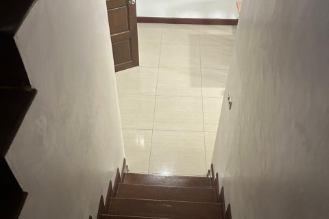 Condo à Watthana, Bangkok, Thaïlande, 2 chambres № 138669 - photo 10