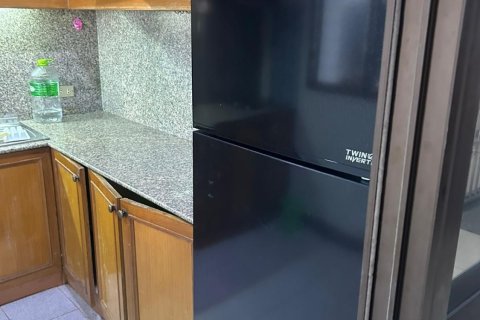 Condo à Watthana, Bangkok, Thaïlande, 2 chambres № 138669 - photo 7