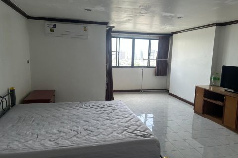 Condo à Watthana, Bangkok, Thaïlande, 2 chambres № 138669 - photo 22