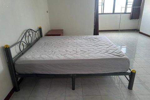 Condo à Watthana, Bangkok, Thaïlande, 2 chambres № 138669 - photo 21