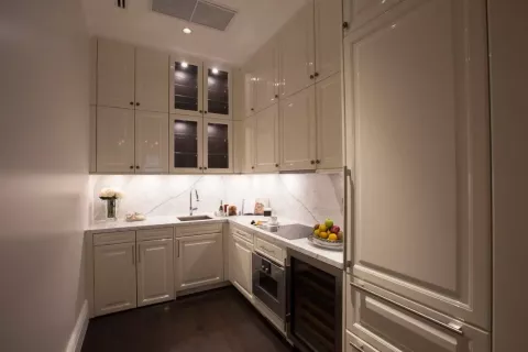 Кондоминиум с 2 спальнями в Патхум Ване, Бангкок, Таиланд № 138674 - фото 13