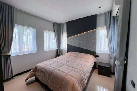 Villa in Pattaya, Thailand 5 Schlafzimmer № 222786 - Foto 16