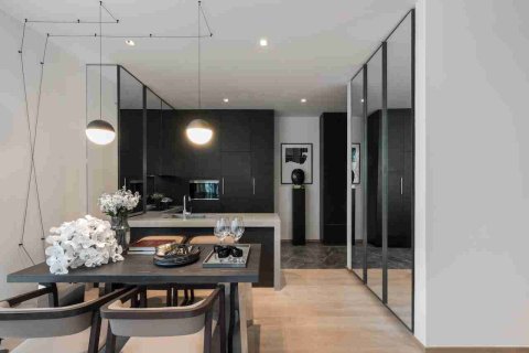 Condo in Bangkok, Thailand, 2 bedrooms  № 183439 - photo 13