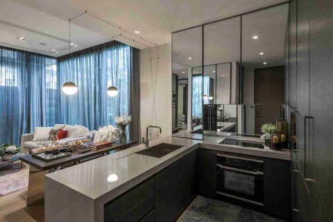 Condo in Bangkok, Thailand, 2 bedrooms  № 183439 - photo 14