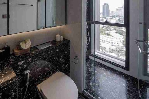 Condo in Bangkok, Thailand, 2 bedrooms № 183445 - photo 7