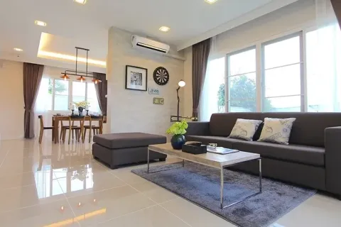 Maison à San Sai, Thaïlande 4 chambres № 154445 - photo 2