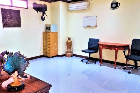 Кондоминиум с 3 спальнями в Банг Ламунге, Таиланд № 152441 - фото 9