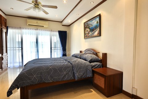 Кондоминиум с 1 спальней в Банг Ламунге, Таиланд № 152446 - фото 17