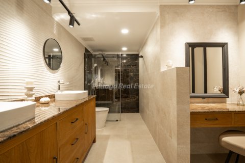 Кондоминиум с 3 спальнями в Банг Ламунге, Таиланд № 152447 - фото 21