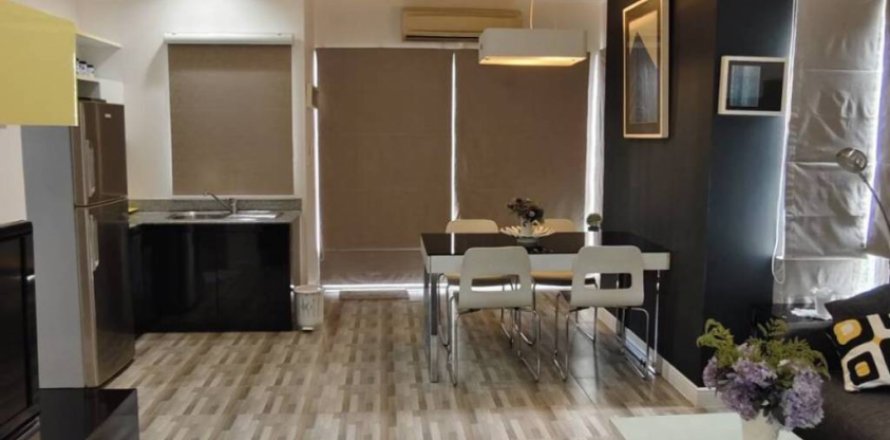 Condo in Bangkok, Thailand, 2 bedrooms  № 144650