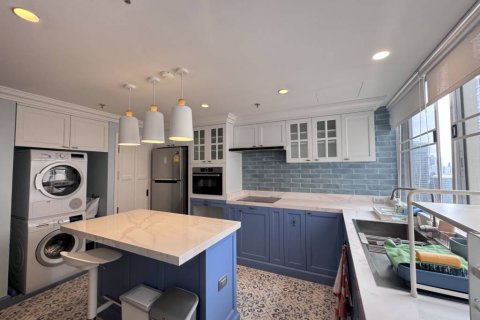 Кондоминиум с 3 спальнями в Бангкоке, Таиланд № 144651 - фото 10