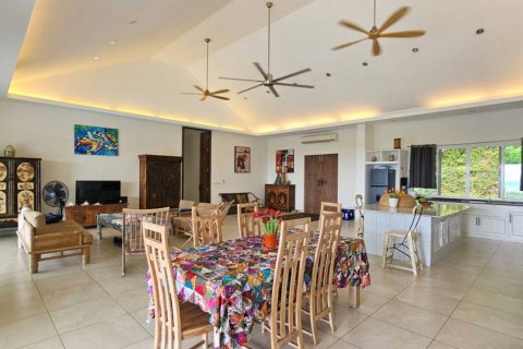 Вилла в Паклоке, Таиланд с 6 спальнями  № 144653 - фото 5