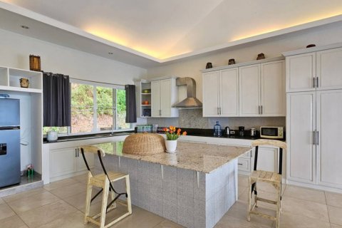 Вилла в Паклоке, Таиланд с 6 спальнями  № 144653 - фото 8