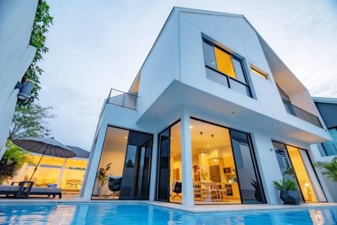 Вилла в Банг Тао, Таиланд с 4 спальнями  № 144655 - фото 1