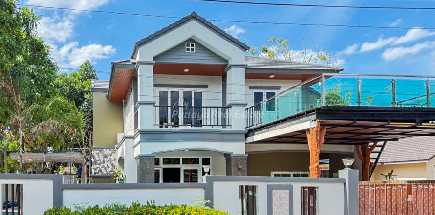 Дом в Банг Ламунге, Таиланд с 6 спальнями  № 171307