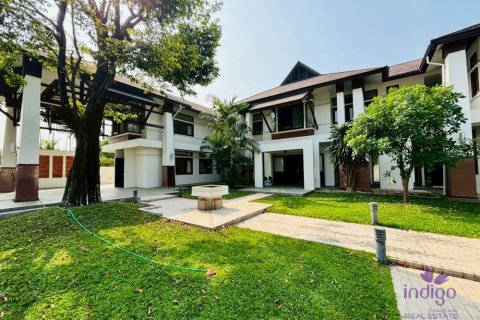 House in Chiang Mai, Thailand 6 bedrooms № 171308 - photo 2