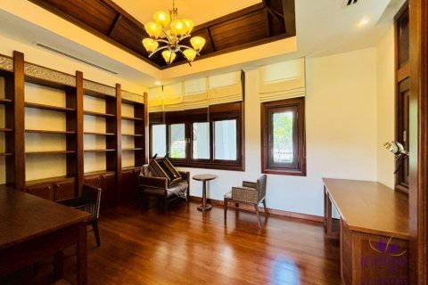 House in Chiang Mai, Thailand 6 bedrooms № 171308 - photo 18