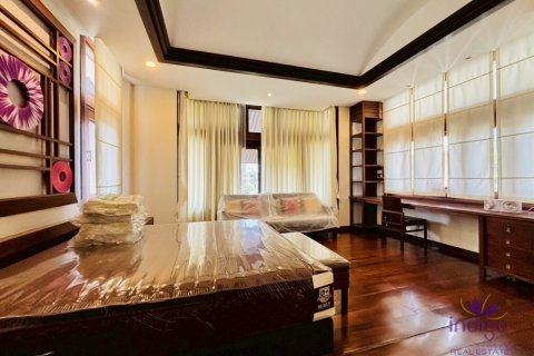 House in Chiang Mai, Thailand 6 bedrooms № 171308 - photo 21