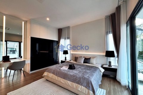 บ้านในพัทยา, ประเทศไทย 4 ห้องนอน № 196079 - รูปถ่าย 30