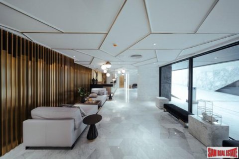 Apartment in Bangkok, Thailand 2 bedrooms № 159919 - photo 9