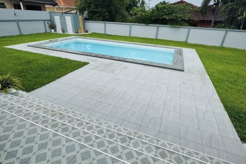 Вилла в Паттайе, Таиланд с 4 комнатами  № 159914 - фото 3