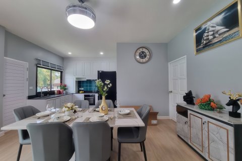 Вилла в Паттайе, Таиланд с 4 комнатами  № 159914 - фото 8