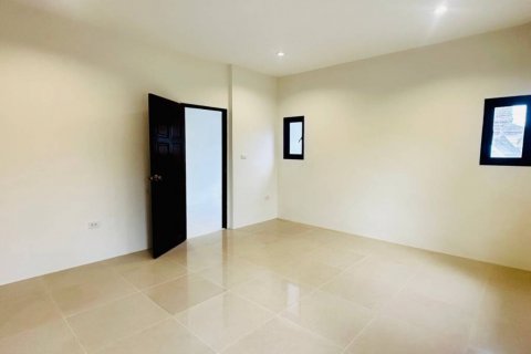 Дом в Чалонге, Таиланд с 3 спальнями  № 120208 - фото 2