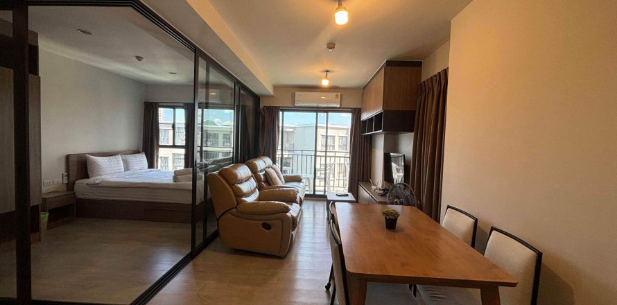 Кондоминиум с 2 спальнями в Хуа Хине, Таиланд № 137281