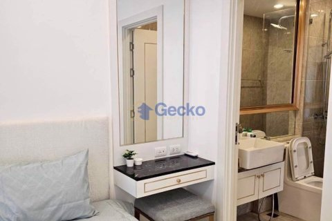 Condo in Pattaya, Thailand, 1 bedroom № 204623 - photo 13