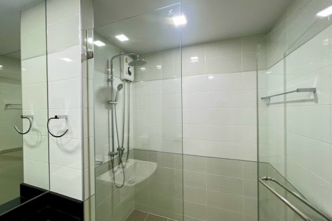 Appartement à Pattaya, Thaïlande 2 chambres № 173904 - photo 12