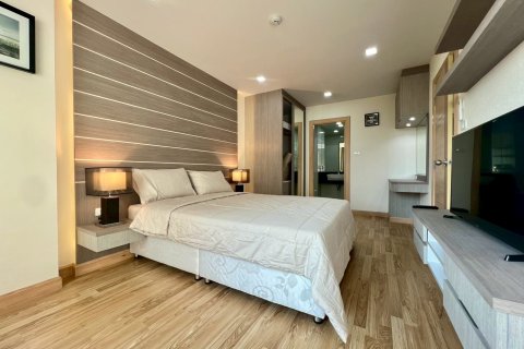 Appartement à Pattaya, Thaïlande 2 chambres № 173904 - photo 7