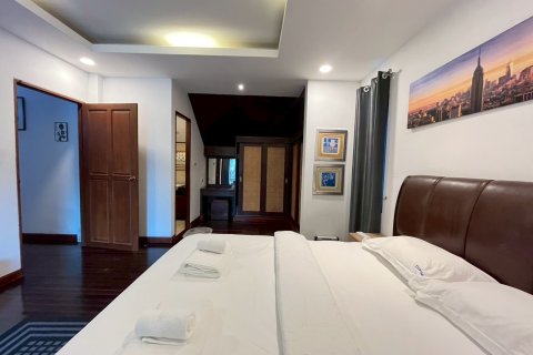 Villa in Pattaya, Thailand 3 bedrooms № 173907 - photo 30