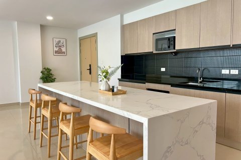 Appartement à Pattaya, Thaïlande 5 chambres № 173906 - photo 2