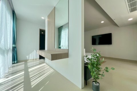 Appartement à Pattaya, Thaïlande 5 chambres № 173906 - photo 23