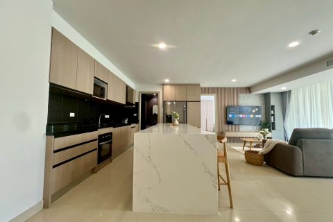 Appartement à Pattaya, Thaïlande 5 chambres № 173906 - photo 9