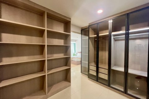 Appartement à Pattaya, Thaïlande 5 chambres № 173906 - photo 8