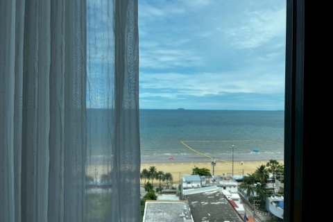 Appartement à Pattaya, Thaïlande 2 chambres № 173905 - photo 15