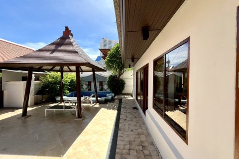 Villa in Pattaya, Thailand 4 Schlafzimmer № 173908 - Foto 6