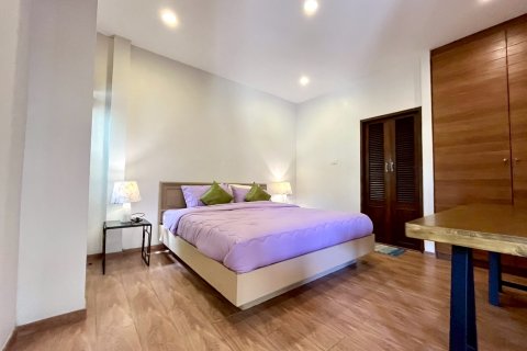 Villa in Pattaya, Thailand 4 Schlafzimmer № 173908 - Foto 15