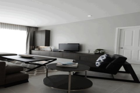 House in Chonburi, Thailand 2 bedrooms № 193151 - photo 4