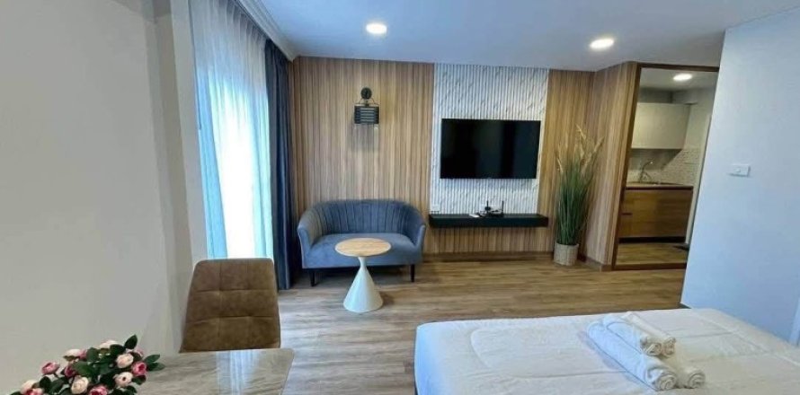 Estudio en el condominio en Pattaya, Tailandia № 234119