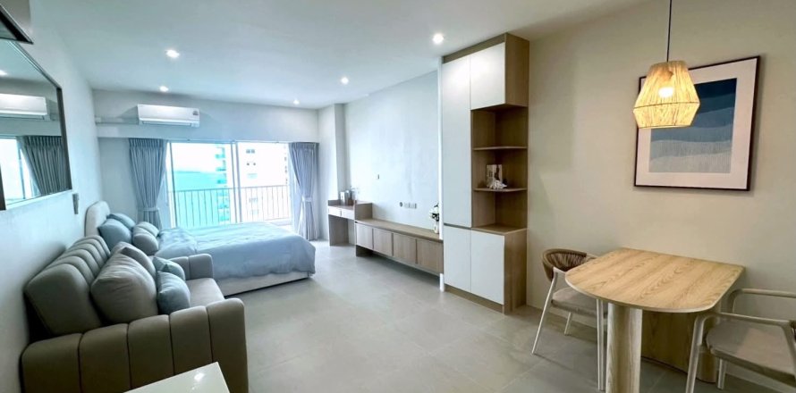 Apartment in Pattaya, Thailand 2 rooms № 234124