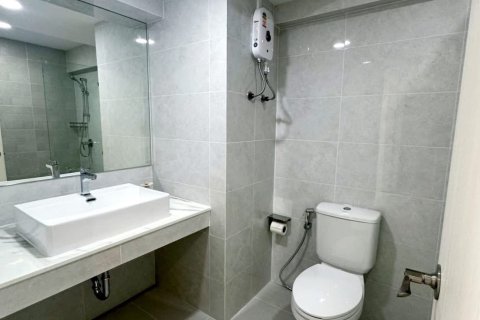 Apartment in Pattaya, Thailand 2 rooms № 234124 - photo 12
