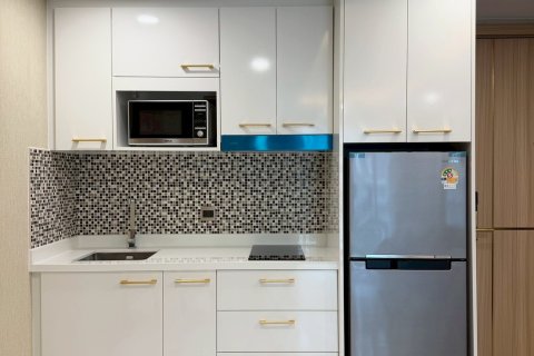 Apartamento de 2 habitaciones en Pattaya, Tailandia № 234123 - foto 5