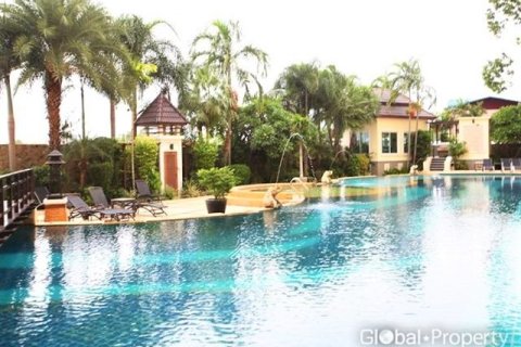 Condo in Pattaya, Thailand, 1 bedroom № 234121 - photo 3