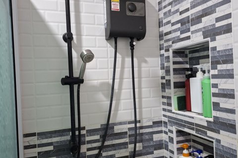 House in Nakhon Ratchasima, Thailand 5 bedrooms № 152787 - photo 22