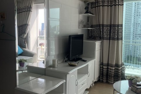 Студия в кондо в Хуай Кванге, Бангкок, Таиланд № 152791 - фото 2